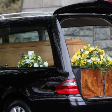 Transport funerar