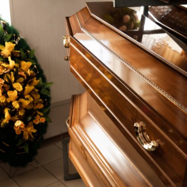Accesorii funerare